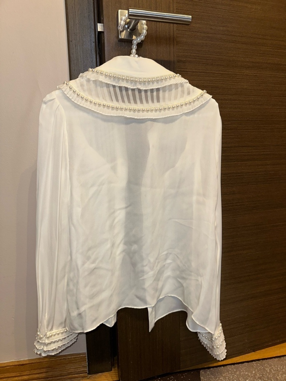 alice + olivia Embellished White Pearl-Trim Blouse M - Picture 5 of 5